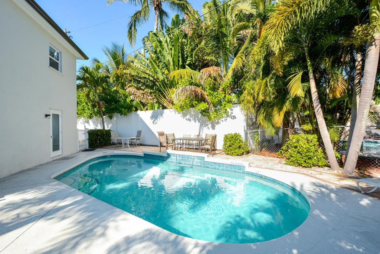 Canal 313 - Right In Siesta Key Village! Экстерьер фото