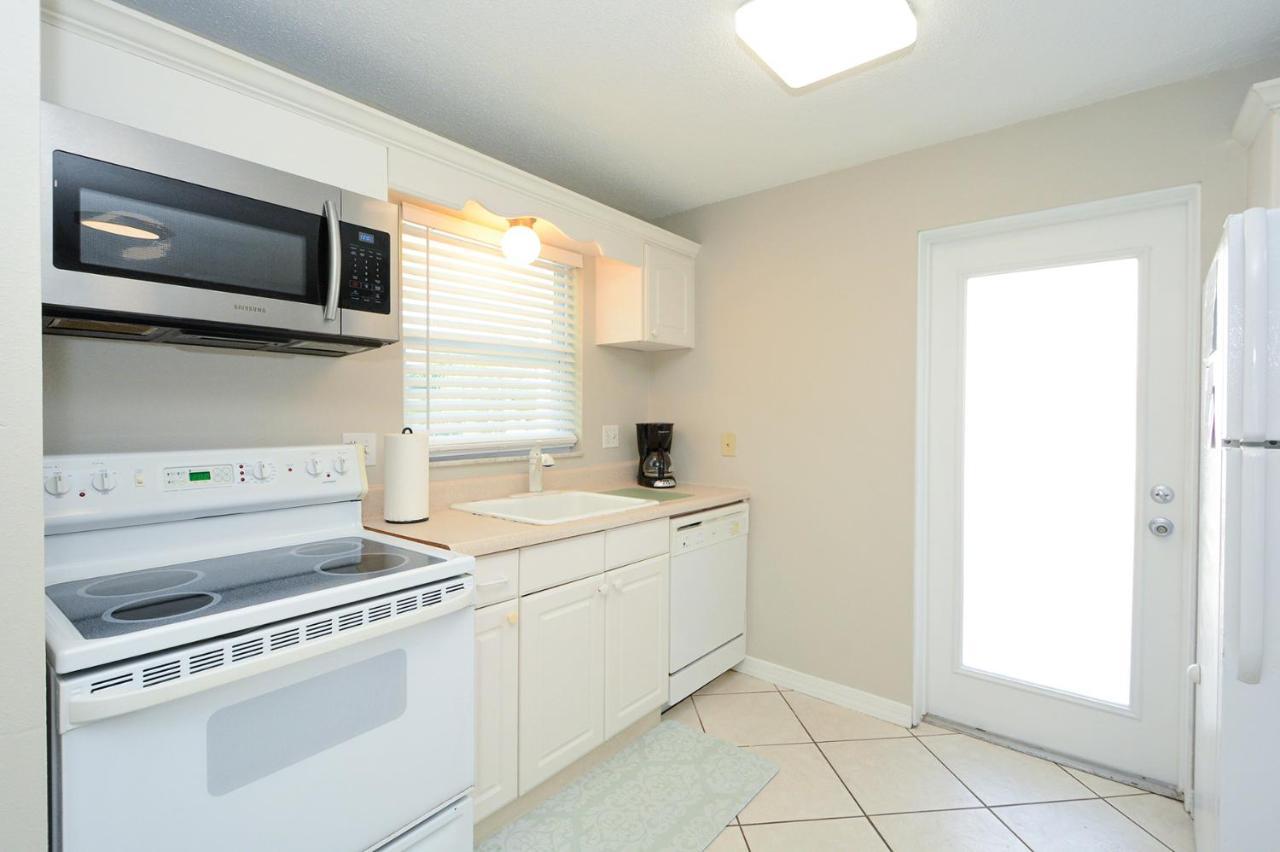 Canal 313 - Right In Siesta Key Village! Экстерьер фото