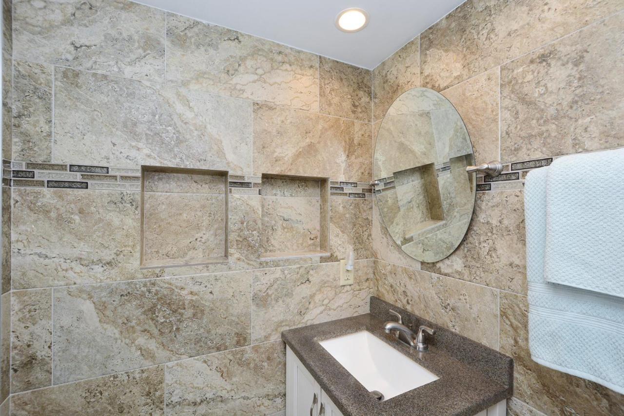 Canal 313 - Right In Siesta Key Village! Экстерьер фото
